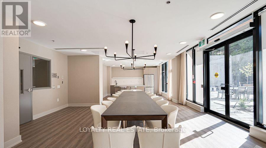 614 - 165 Canon Jackson Drive, Toronto, Ontario  M6M 0C4 - Photo 16 - W12907586