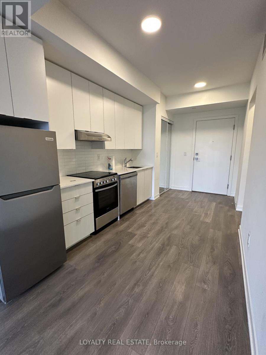 614 - 165 Canon Jackson Drive, Toronto, Ontario  M6M 0C4 - Photo 2 - W12907586