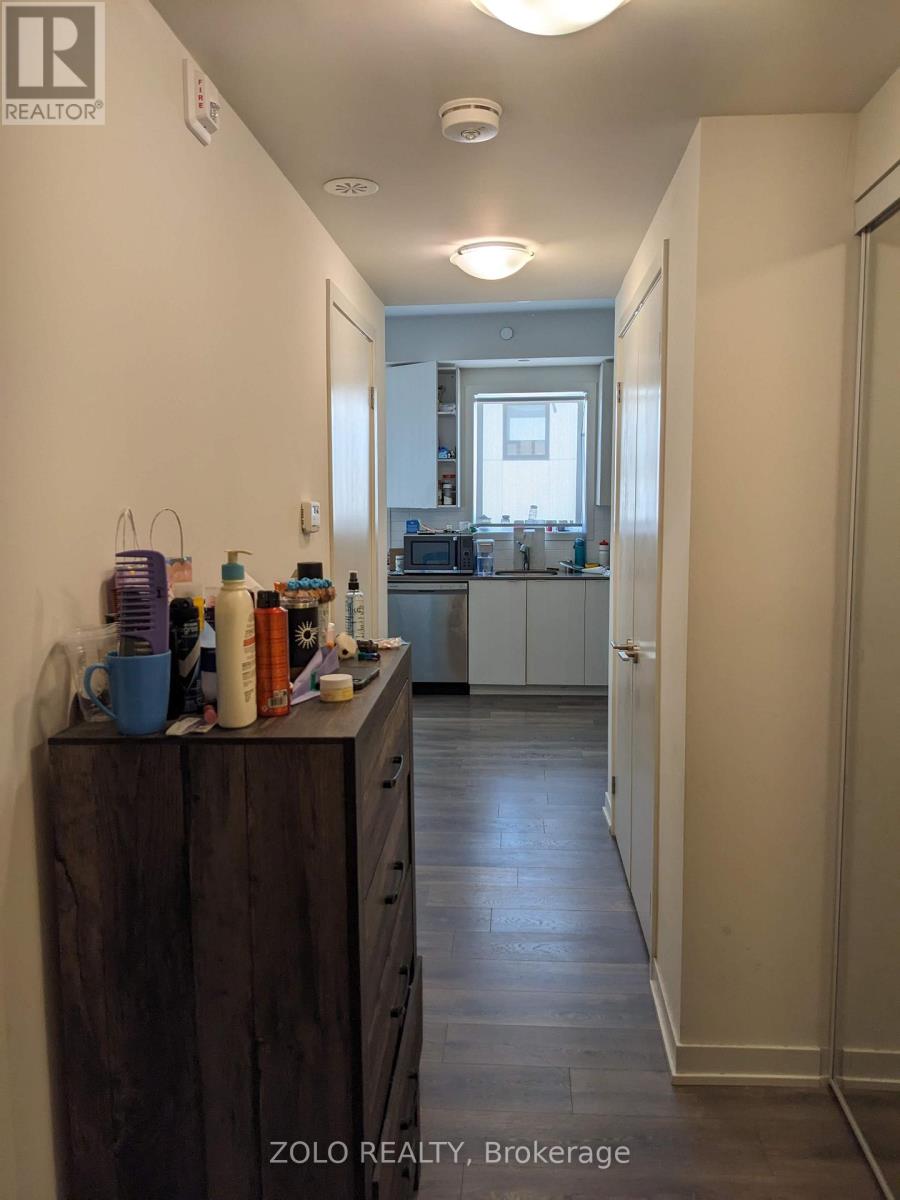 13 - 58 Sky Harbour Drive, Brampton, Ontario L6Y 6J1 - Photo 5 - W12907598