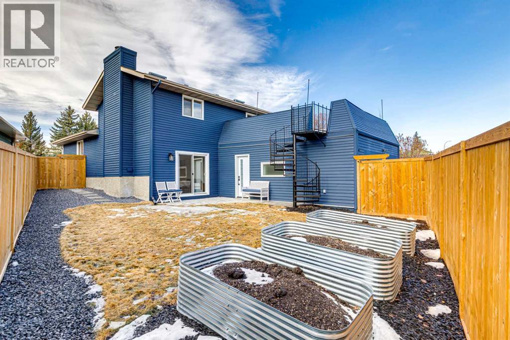 44 Shawcliffe Bay SW, Calgary, Alberta  T2Y 1H1 - Photo 37 - A2293815