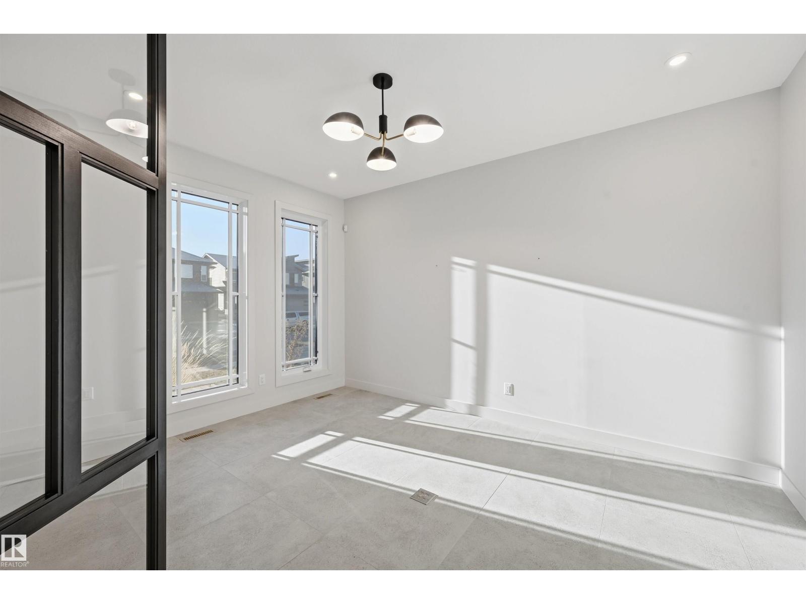 6038 Crawford Dr Sw, Edmonton, Alberta  T6W 4L5 - Photo 7 - E4478634