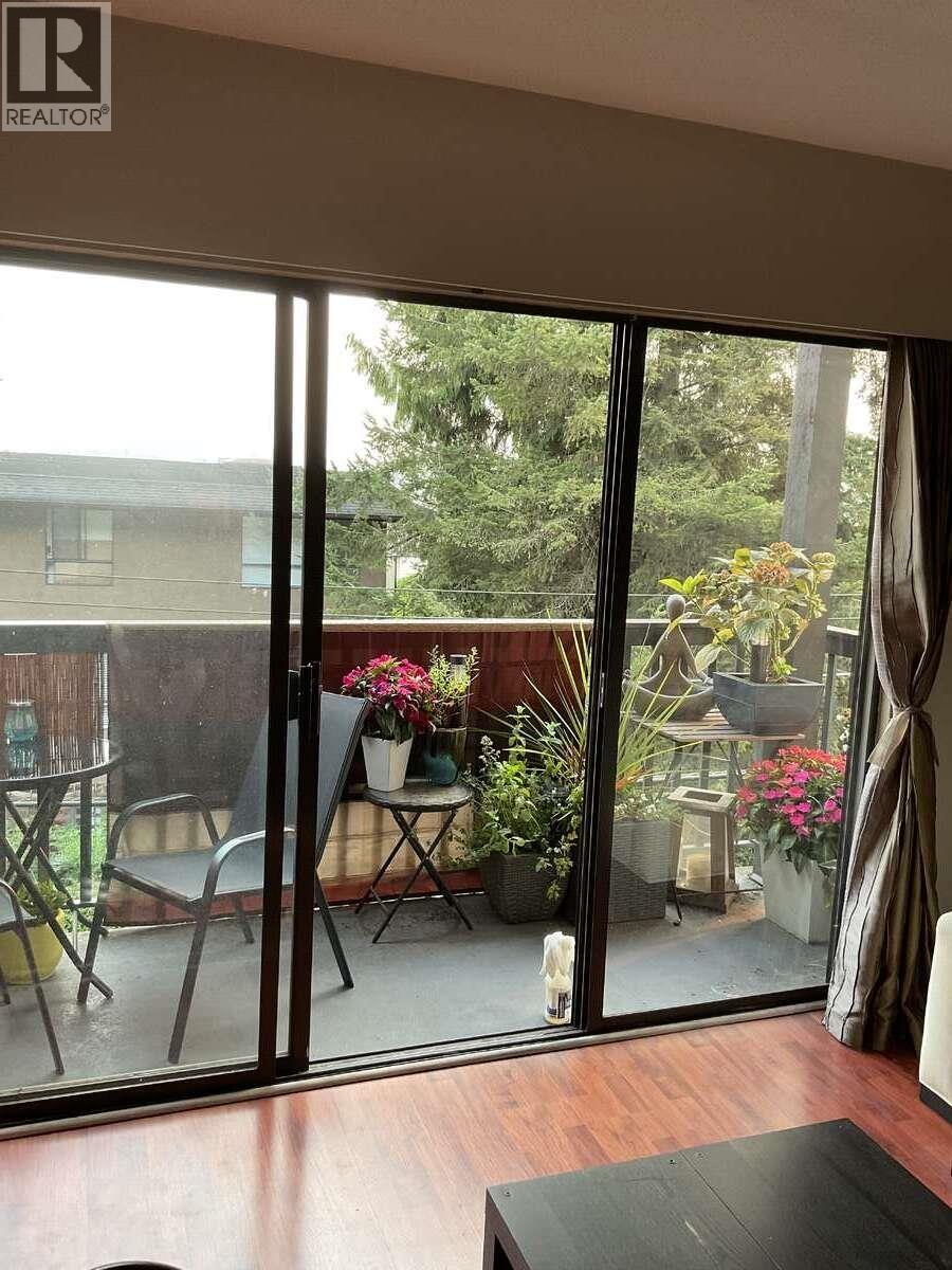 203 211 W 3rd Street, North Vancouver, British Columbia  V7M 1E9 - Photo 13 - R3102173