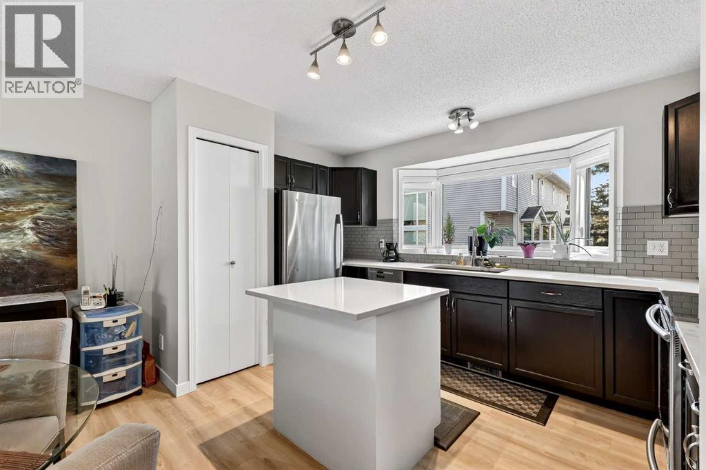 72 Glenbrook Villas SW, Calgary, Alberta  T3E 7E8 - Photo 12 - A2282657