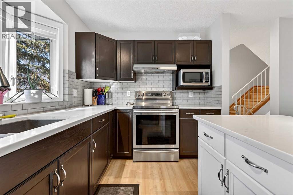 72 Glenbrook Villas SW, Calgary, Alberta  T3E 7E8 - Photo 15 - A2282657