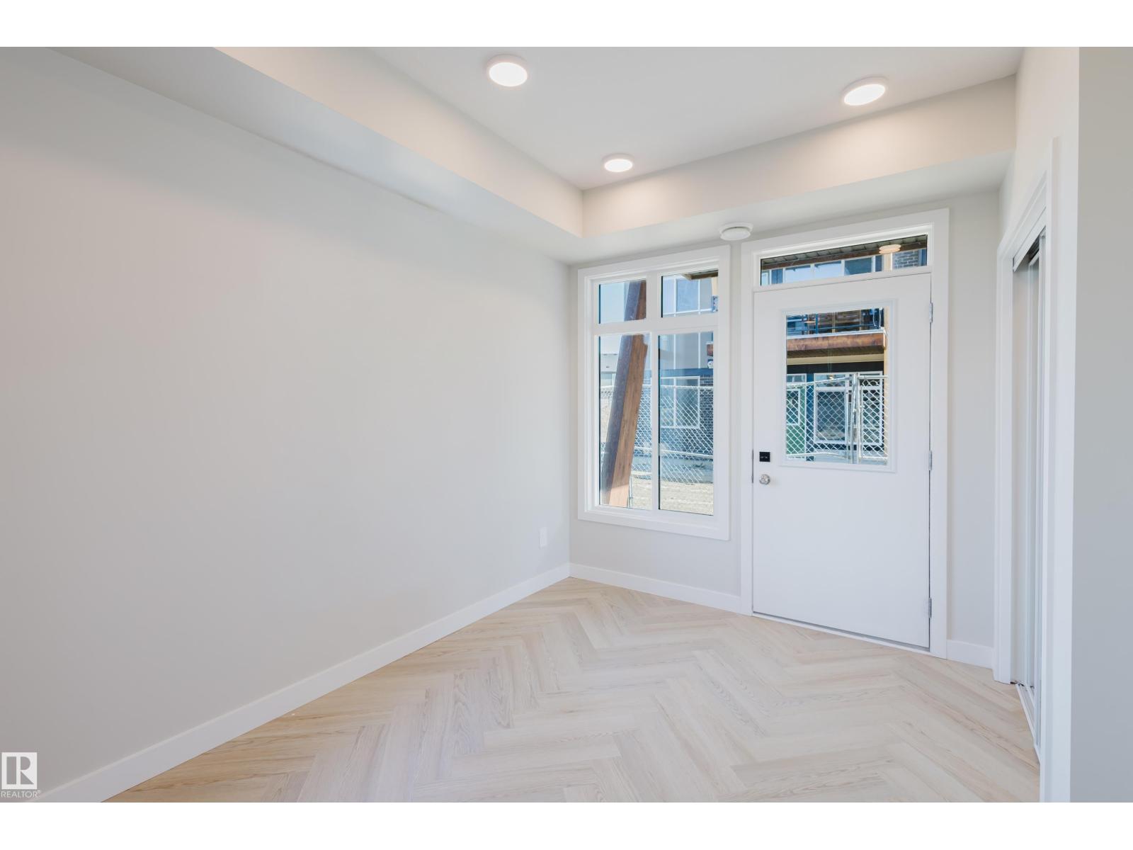 #42 16231 19 Av Sw, Edmonton, Alberta  T6W 5C6 - Photo 4 - E4478637