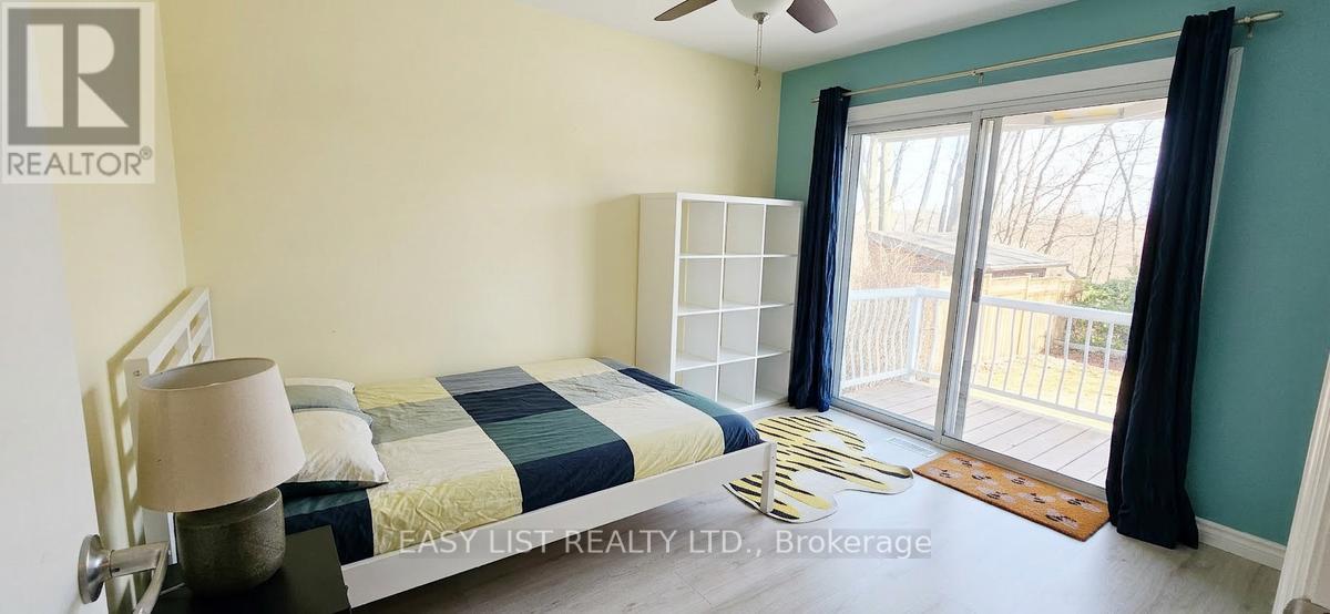 1320 Odessa Crescent, Oakville, Ontario  L6H 1R8 - Photo 18 - W12907610