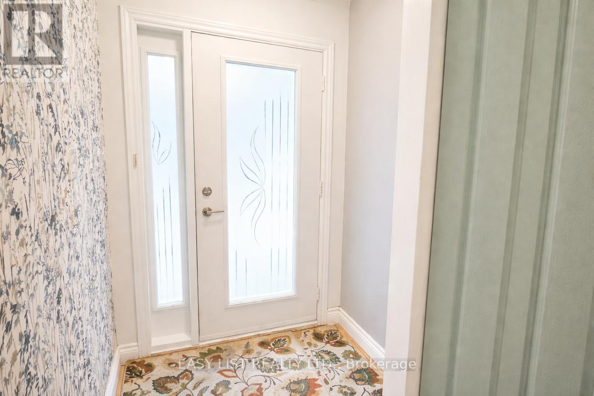 1320 Odessa Crescent, Oakville, Ontario  L6H 1R8 - Photo 25 - W12907610