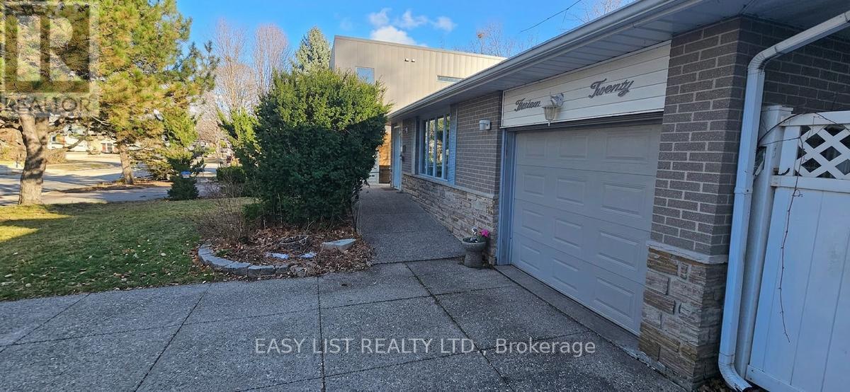 1320 Odessa Crescent, Oakville, Ontario  L6H 1R8 - Photo 28 - W12907610