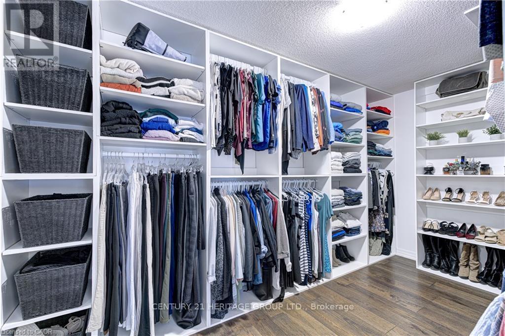 1406 Marshall Crescent, Milton, Ontario  L9T 6T9 - Photo 22 - W12907614