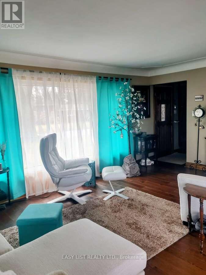 6697 Huggins Street, Niagara Falls, Ontario  L2J 1H8 - Photo 8 - X12907626