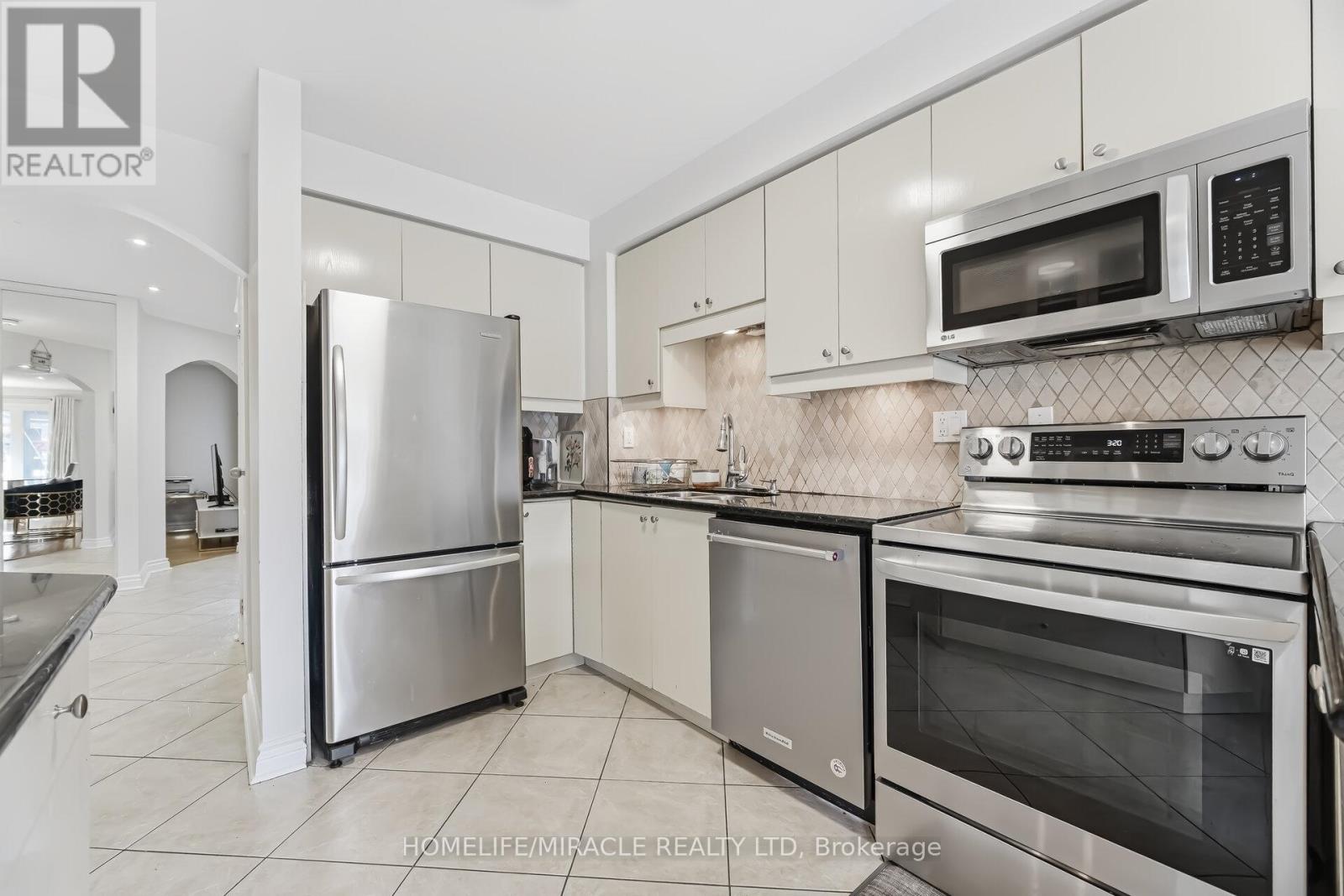 60 Trewartha Crescent, Brampton, Ontario  L6Z 1X4 - Photo 14 - W12874650