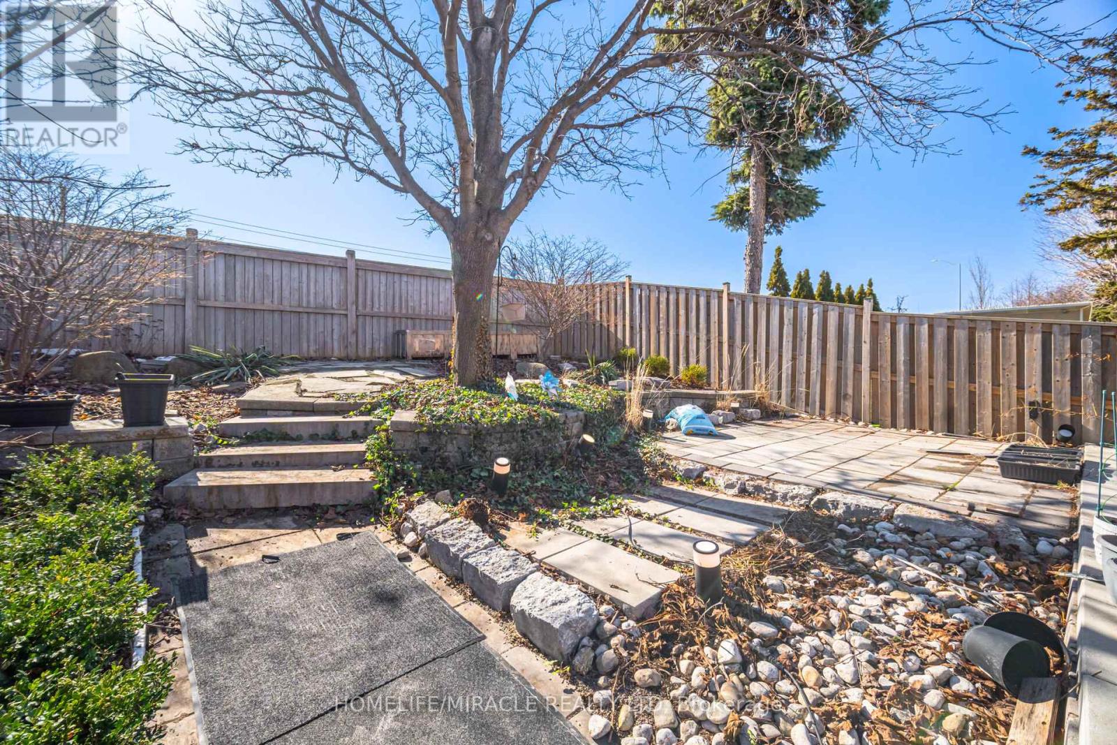 60 Trewartha Crescent, Brampton, Ontario  L6Z 1X4 - Photo 47 - W12874650