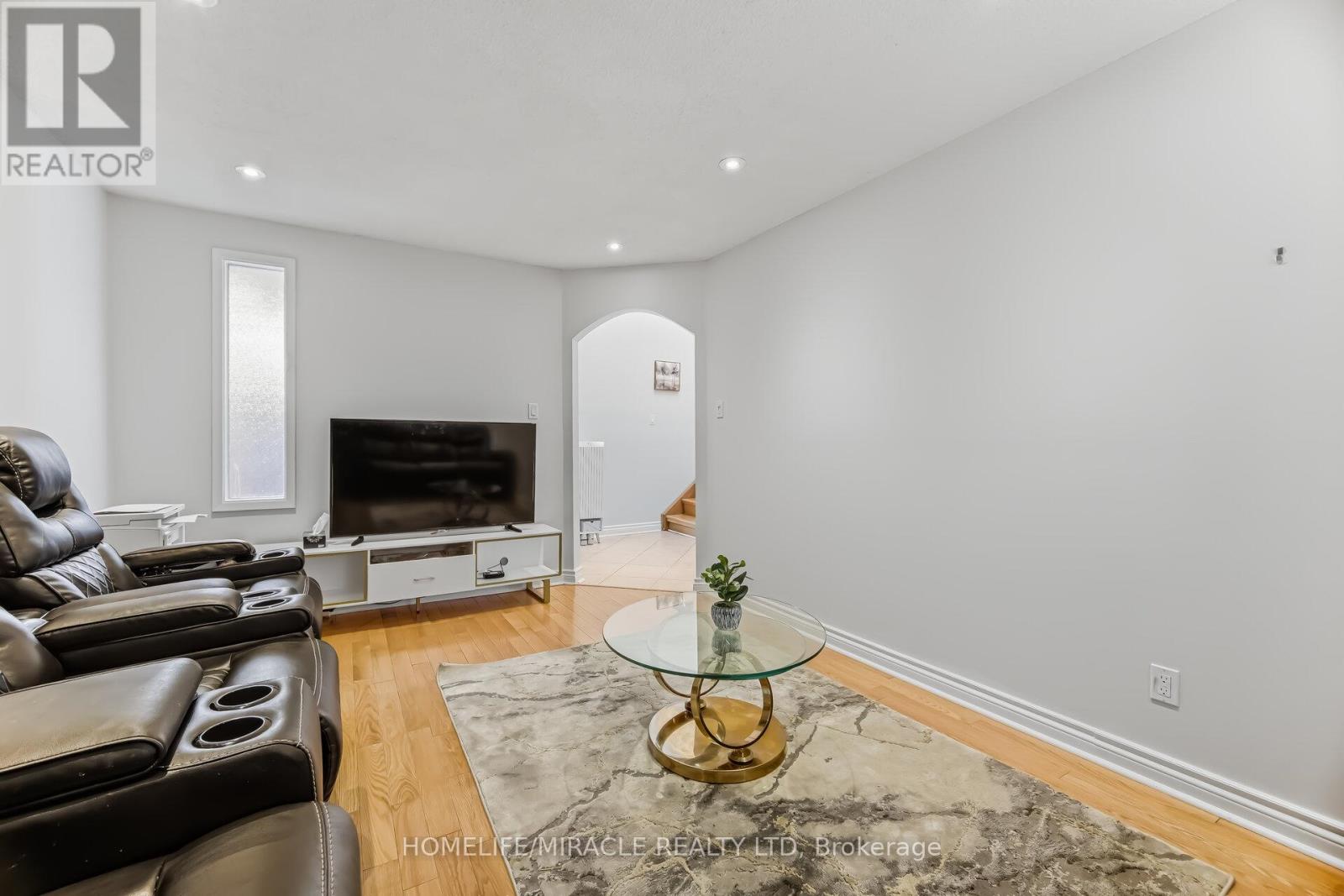 60 Trewartha Crescent, Brampton, Ontario  L6Z 1X4 - Photo 9 - W12874650