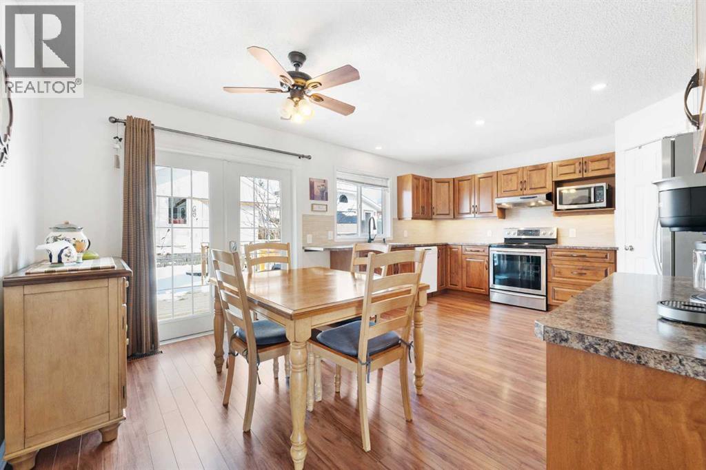 33 Tuscany Valley View NW, Calgary, Alberta  T3L 2A5 - Photo 5 - A2293994