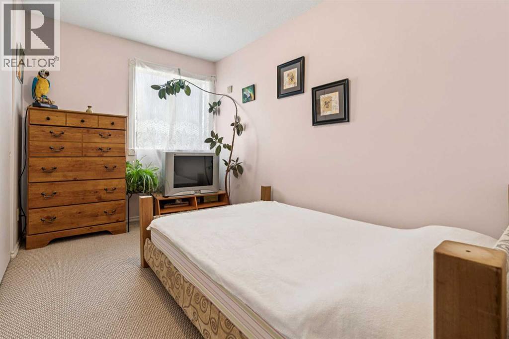 21, 251 90 Avenue SE, Calgary, Alberta  T2J 0A4 - Photo 13 - A2294356