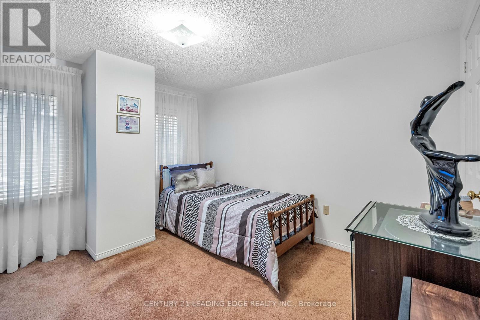 49 Kerrigan Crescent, Markham, Ontario  L3R 7T6 - Photo 27 - N12907616