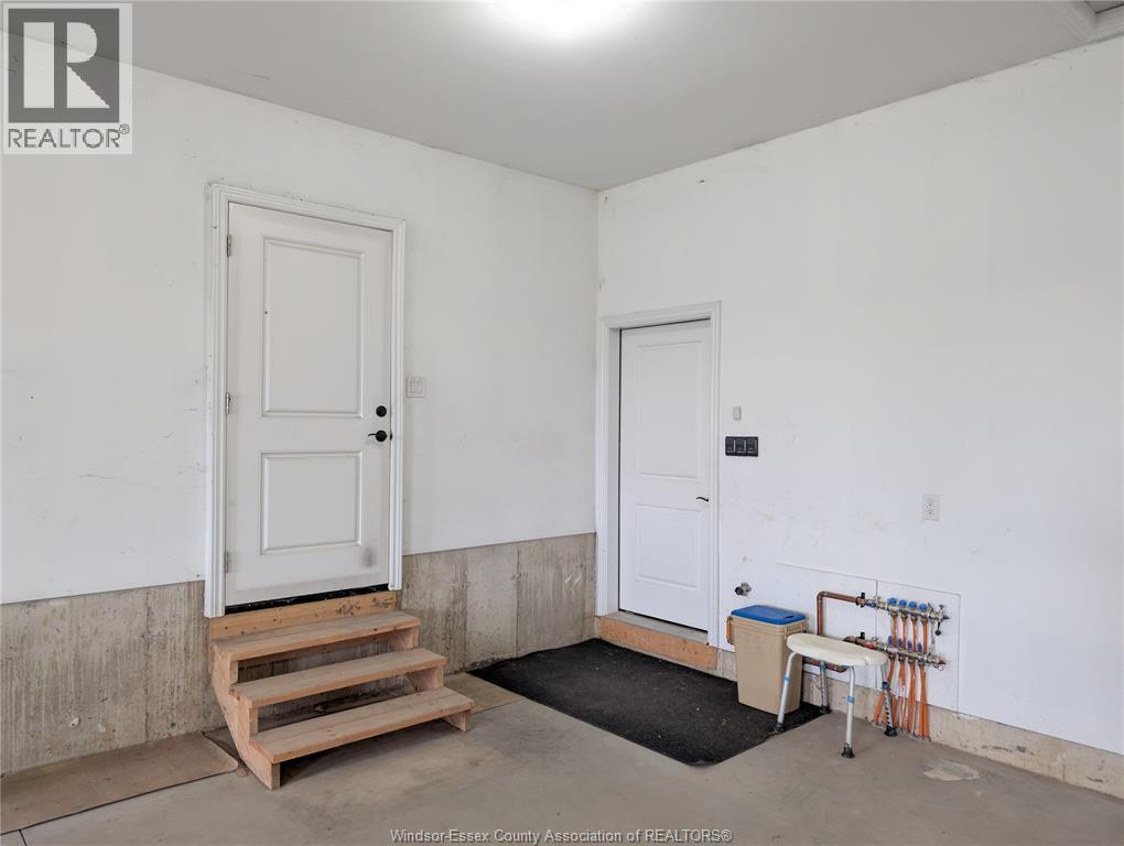 1377 County Rd 20, Kingsville, Ontario  N9Y 2E6 - Photo 49 - 25018063