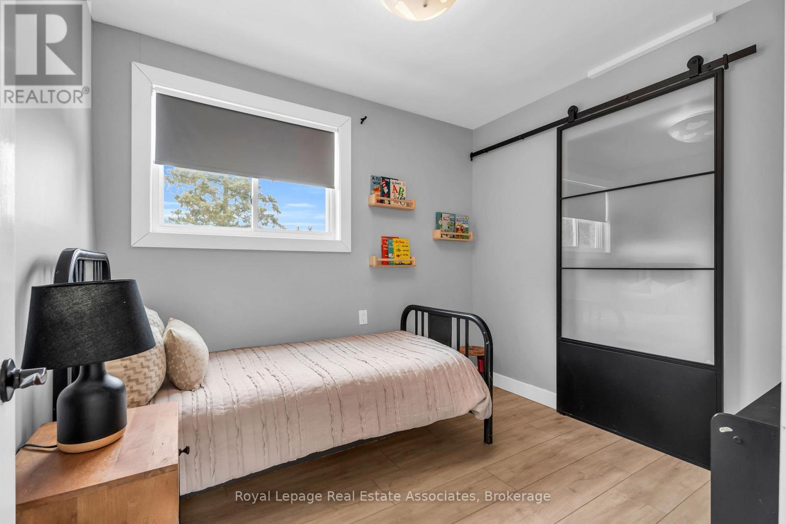 112 Susan Street, Shelburne, Ontario  L9V 2W7 - Photo 19 - X12805610