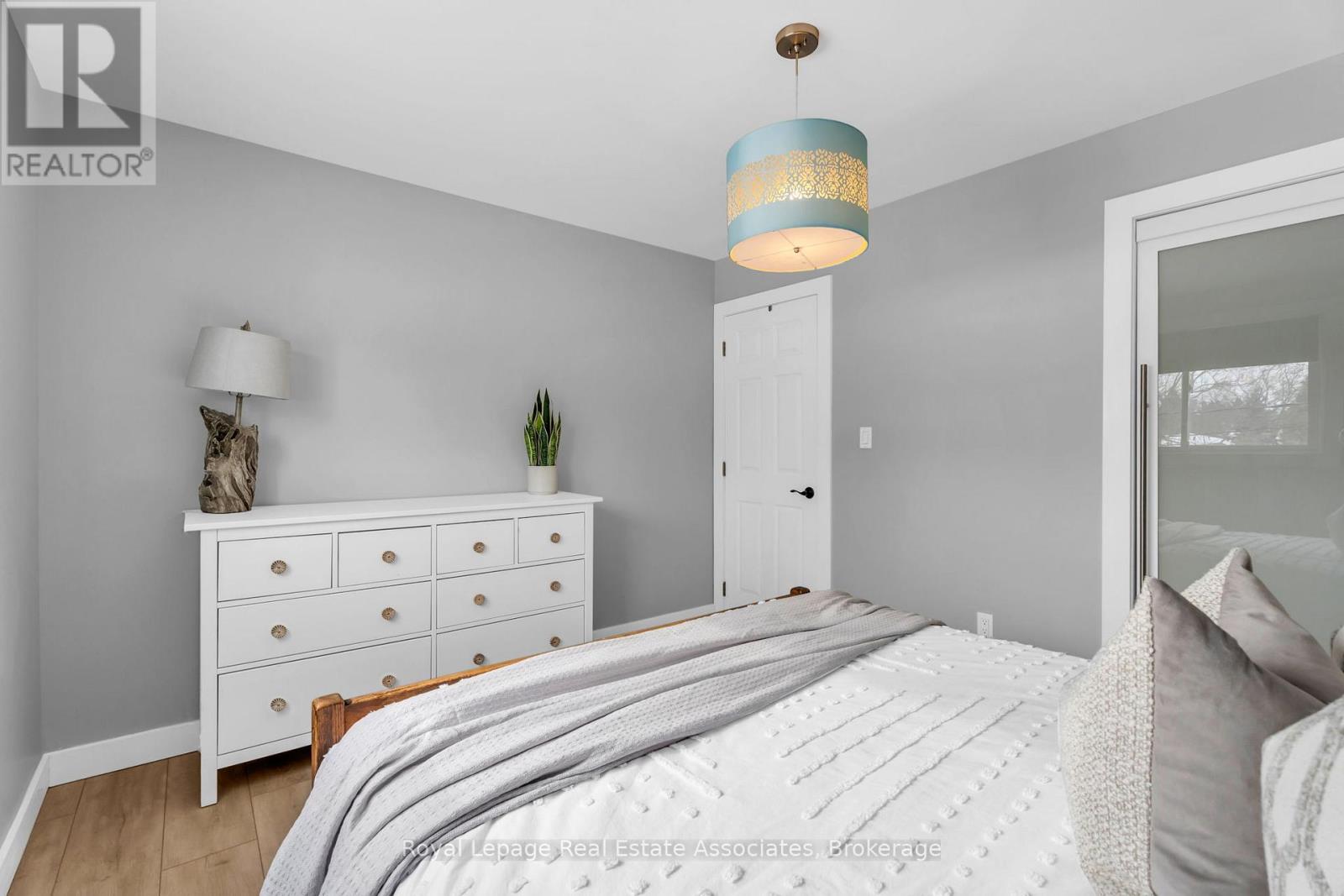 112 Susan Street, Shelburne, Ontario  L9V 2W7 - Photo 17 - X12805610