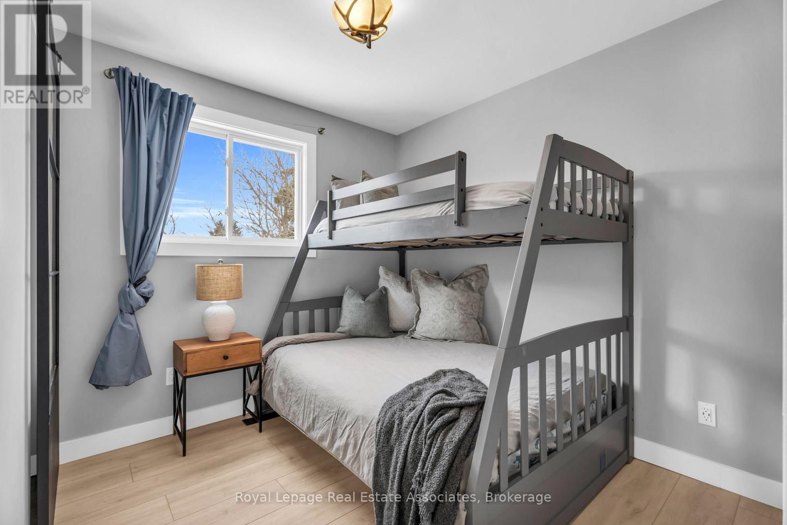 112 Susan Street, Shelburne, Ontario  L9V 2W7 - Photo 18 - X12805610