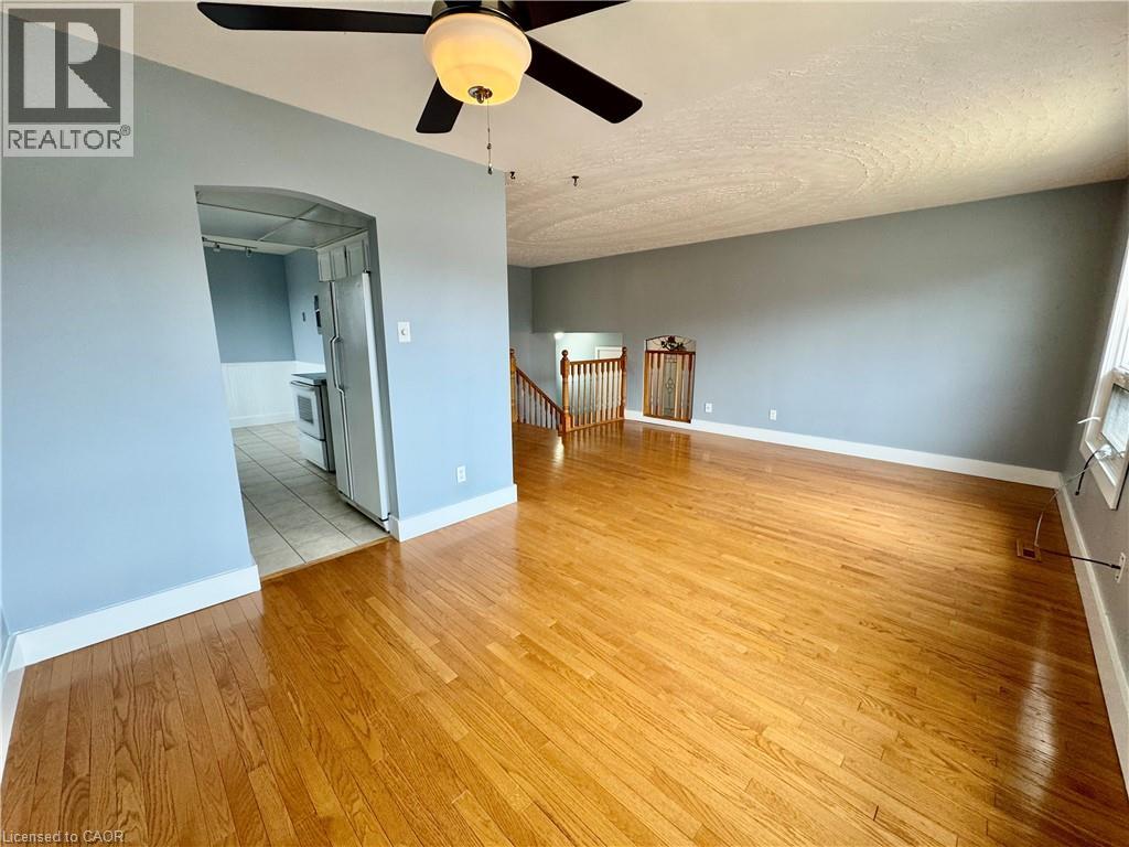 123 Toynbee Crescent, Kitchener, Ontario N2N 1R8 - Photo 4 - 40814003