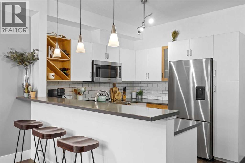 108, 3600 15a Street Sw, Calgary, Alberta  T2T 5P8 - Photo 7 - A2294486