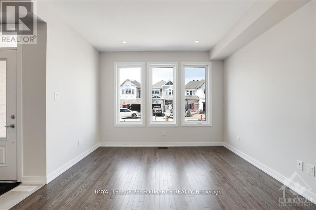 522 Oldenburg Avenue, Ottawa, Ontario  K0A 2Z0 - Photo 5 - X12907644