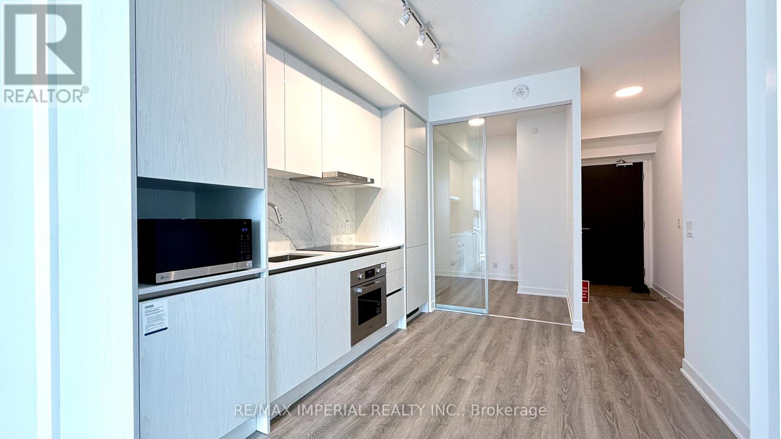 2107 - 180 Front Street, Toronto, Ontario  M5A 0K9 - Photo 13 - C12859832