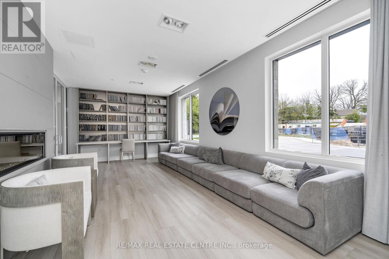 Unknown Address, ,     - Photo 24 - W12907642