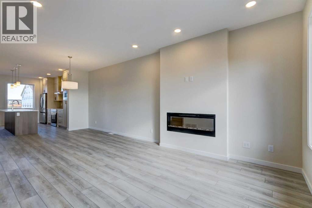 70 Setonvista Grove Se, Calgary, Alberta  T3M 4H8 - Photo 3 - A2265045