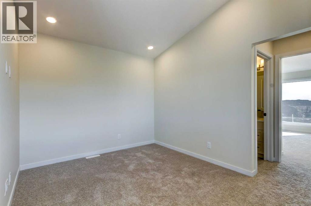 70 Setonvista Grove Se, Calgary, Alberta  T3M 4H8 - Photo 17 - A2265045