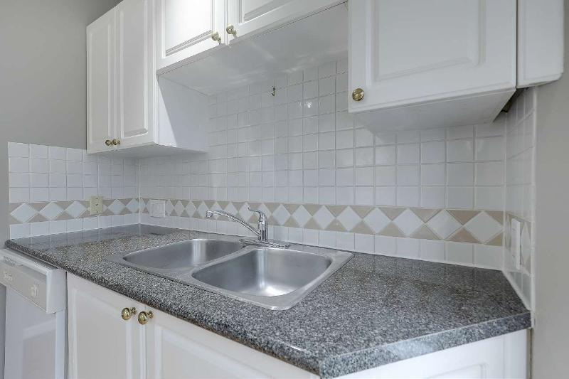 322 15268 105 Avenue, Surrey, British Columbia V3R 0W8 - Photo 13 - R3098575