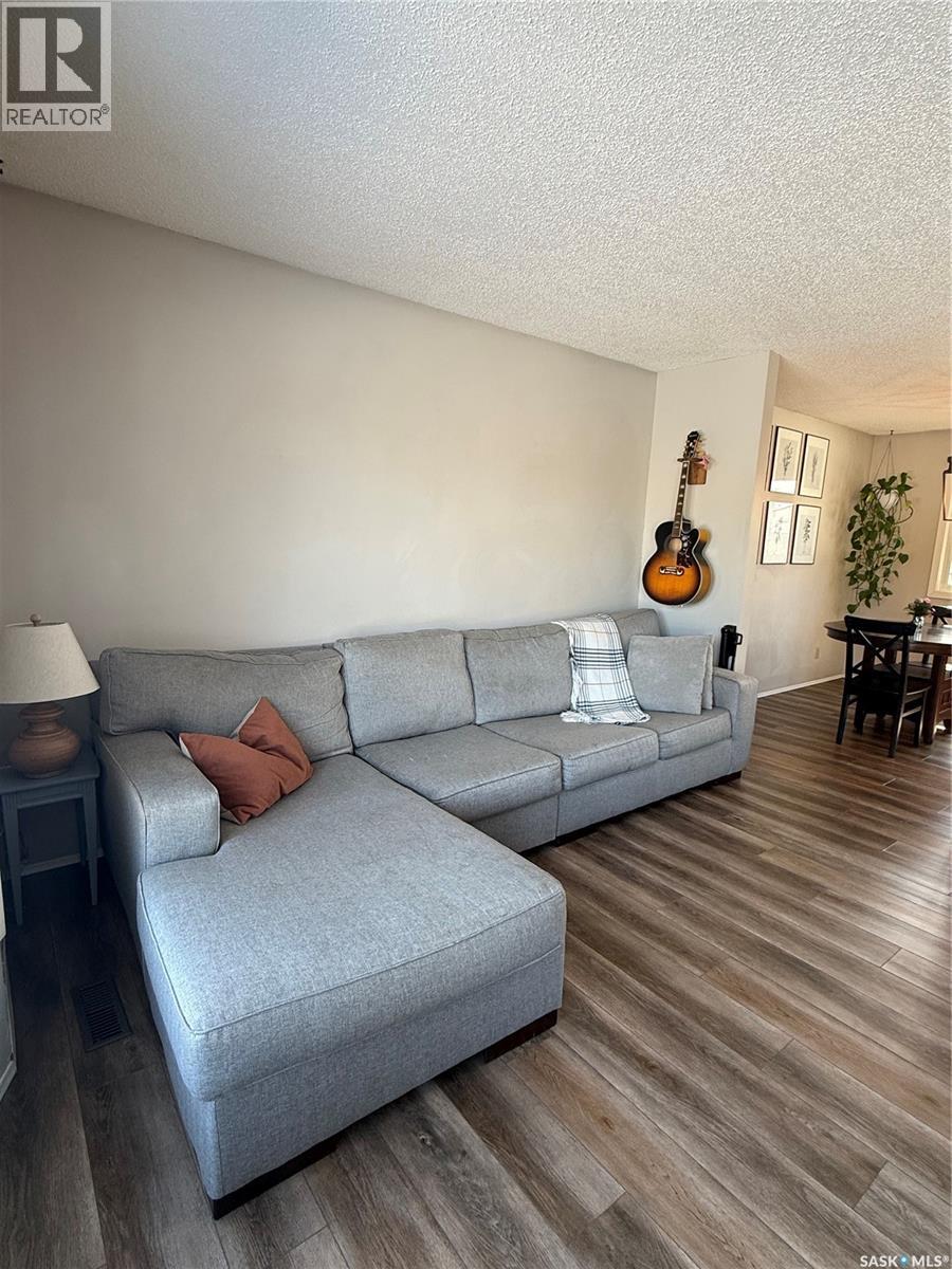 59 Mcdougall Crescent, Saskatoon, Saskatchewan  S7L 5B9 - Photo 7 - SK031023