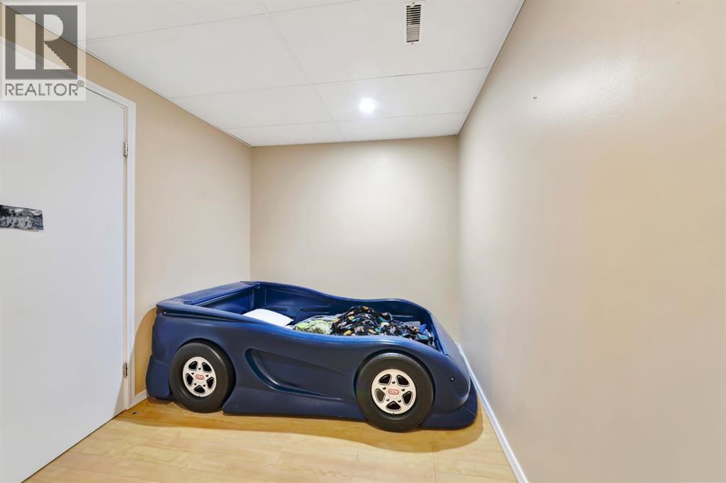 207 3rd Avenue E, Neilburg, Saskatchewan  S0M 2C0 - Photo 22 - A2294907