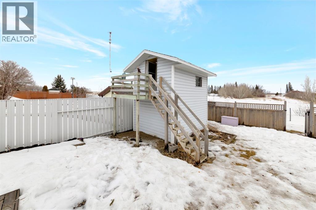 207 3rd Avenue E, Neilburg, Saskatchewan  S0M 2C0 - Photo 36 - A2294907