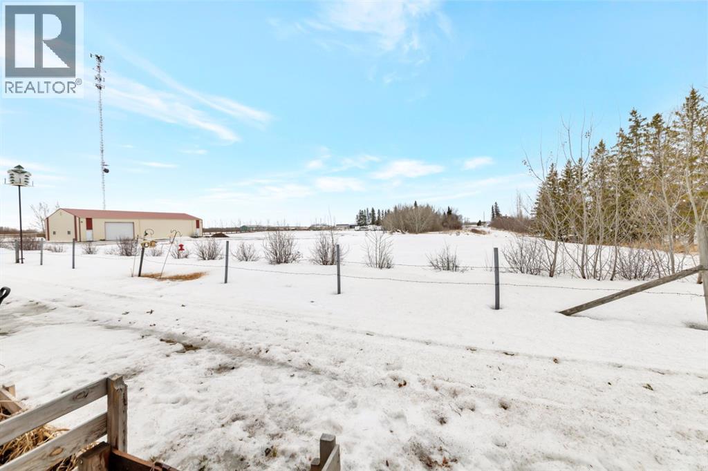 207 3rd Avenue E, Neilburg, Saskatchewan  S0M 2C0 - Photo 40 - A2294907