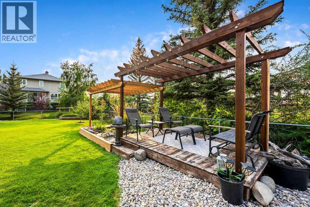 236 Mt Sparrowhawk Place SE, Calgary, Alberta  T2Z 2G8 - Photo 26 - A2294294