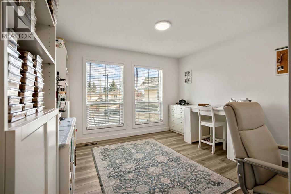 236 Mt Sparrowhawk Place SE, Calgary, Alberta  T2Z 2G8 - Photo 22 - A2294294