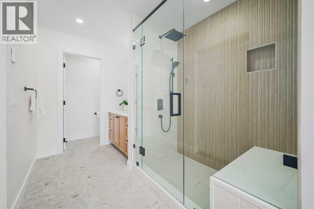 3224 24a Street Sw, Calgary, Alberta  T3E 1W7 - Photo 21 - A2294334