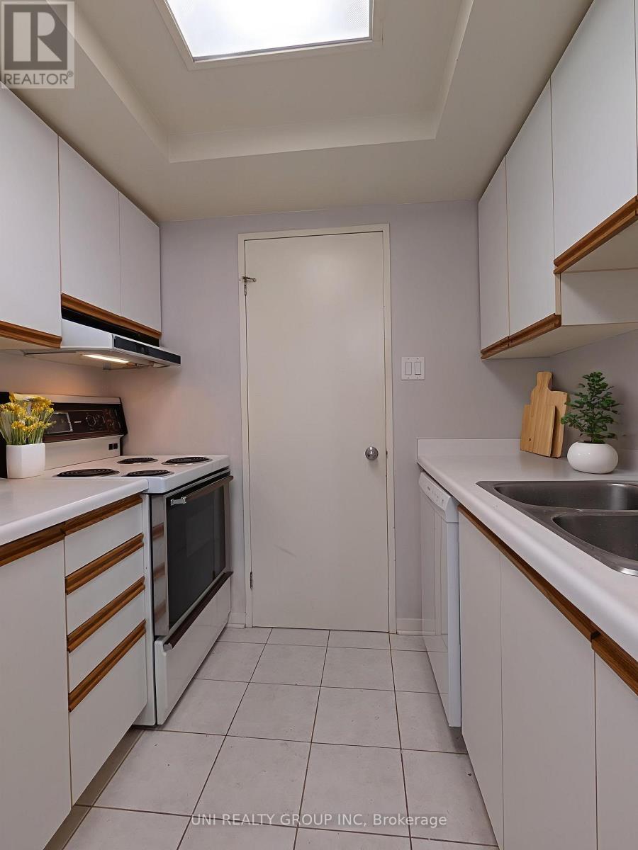 510 - 45 Holland Avenue, Ottawa, Ontario  K1Y 4S3 - Photo 13 - X12907664