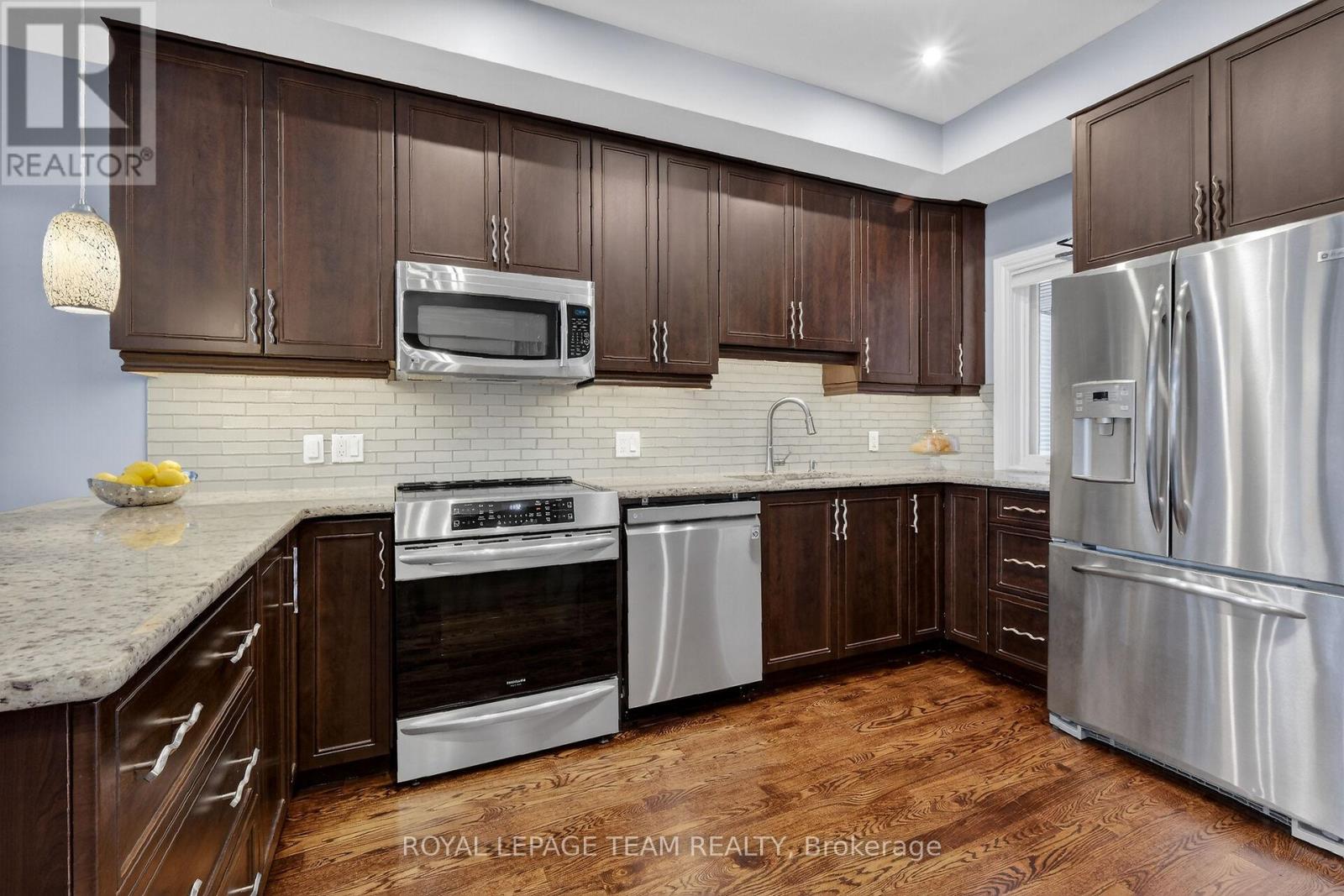 A - 142 A Queen Mary Street, Ottawa, Ontario  K1K 1X5 - Photo 17 - X12907670