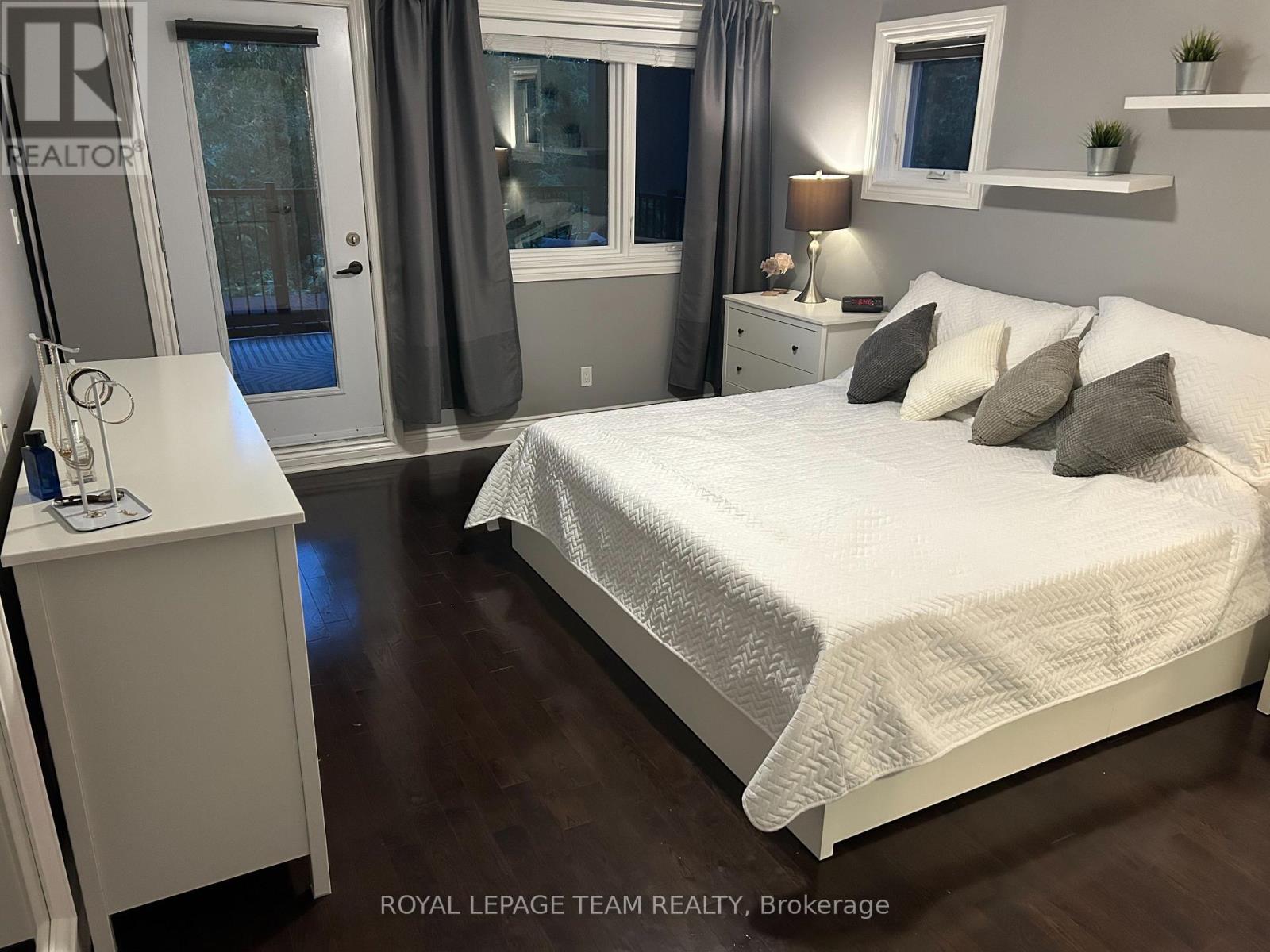 A - 142 A Queen Mary Street, Ottawa, Ontario  K1K 1X5 - Photo 39 - X12907670