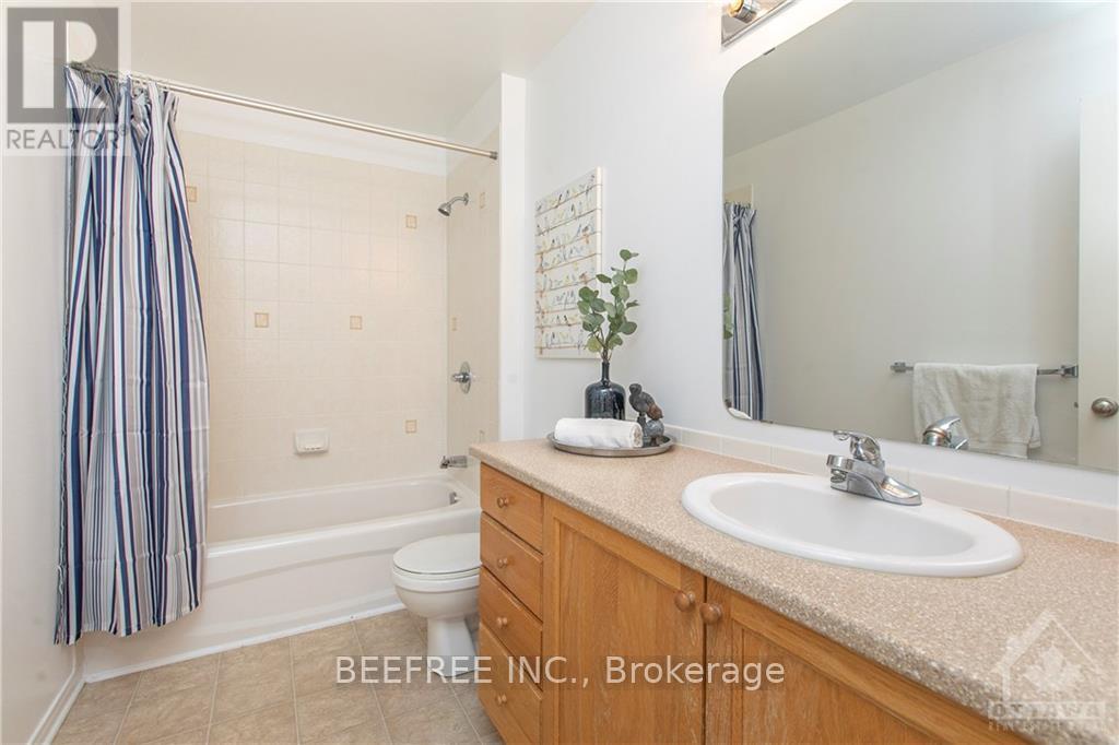 1149 Halton Terrace S, Ottawa, Ontario  K2W 1G9 - Photo 14 - X12907674