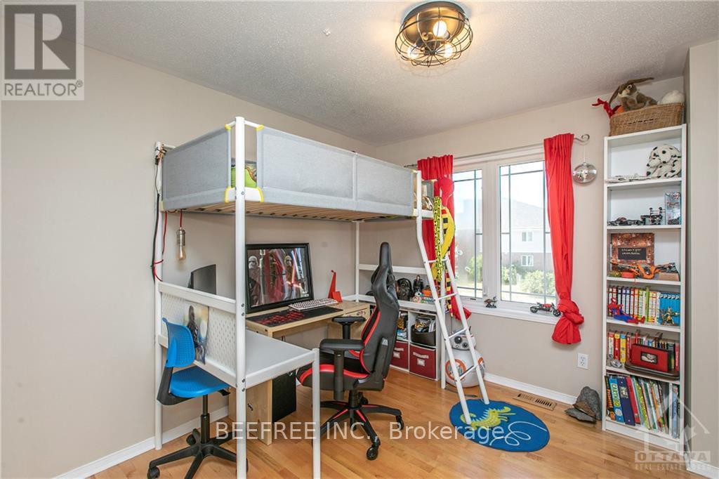 1149 Halton Terrace S, Ottawa, Ontario  K2W 1G9 - Photo 16 - X12907674