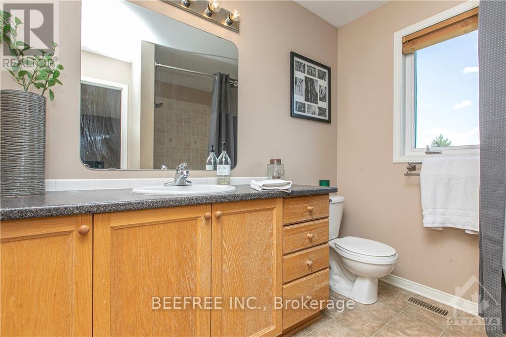 1149 Halton Terrace S, Ottawa, Ontario  K2W 1G9 - Photo 17 - X12907674