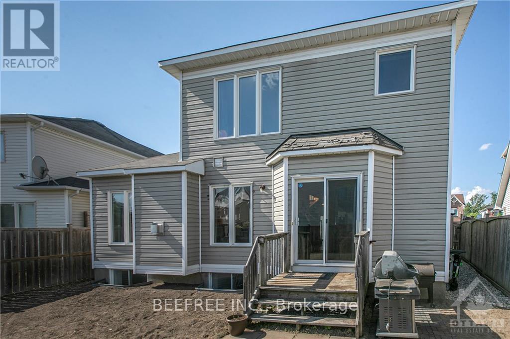 1149 Halton Terrace S, Ottawa, Ontario  K2W 1G9 - Photo 7 - X12907674