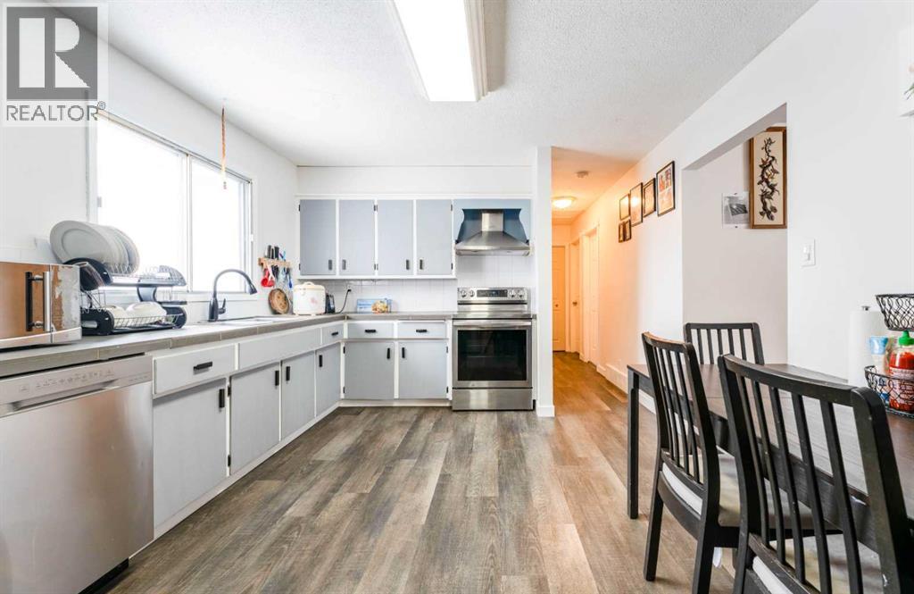 119 Mardale Crescent Ne, Calgary, Alberta  T2A 3V4 - Photo 8 - A2293346