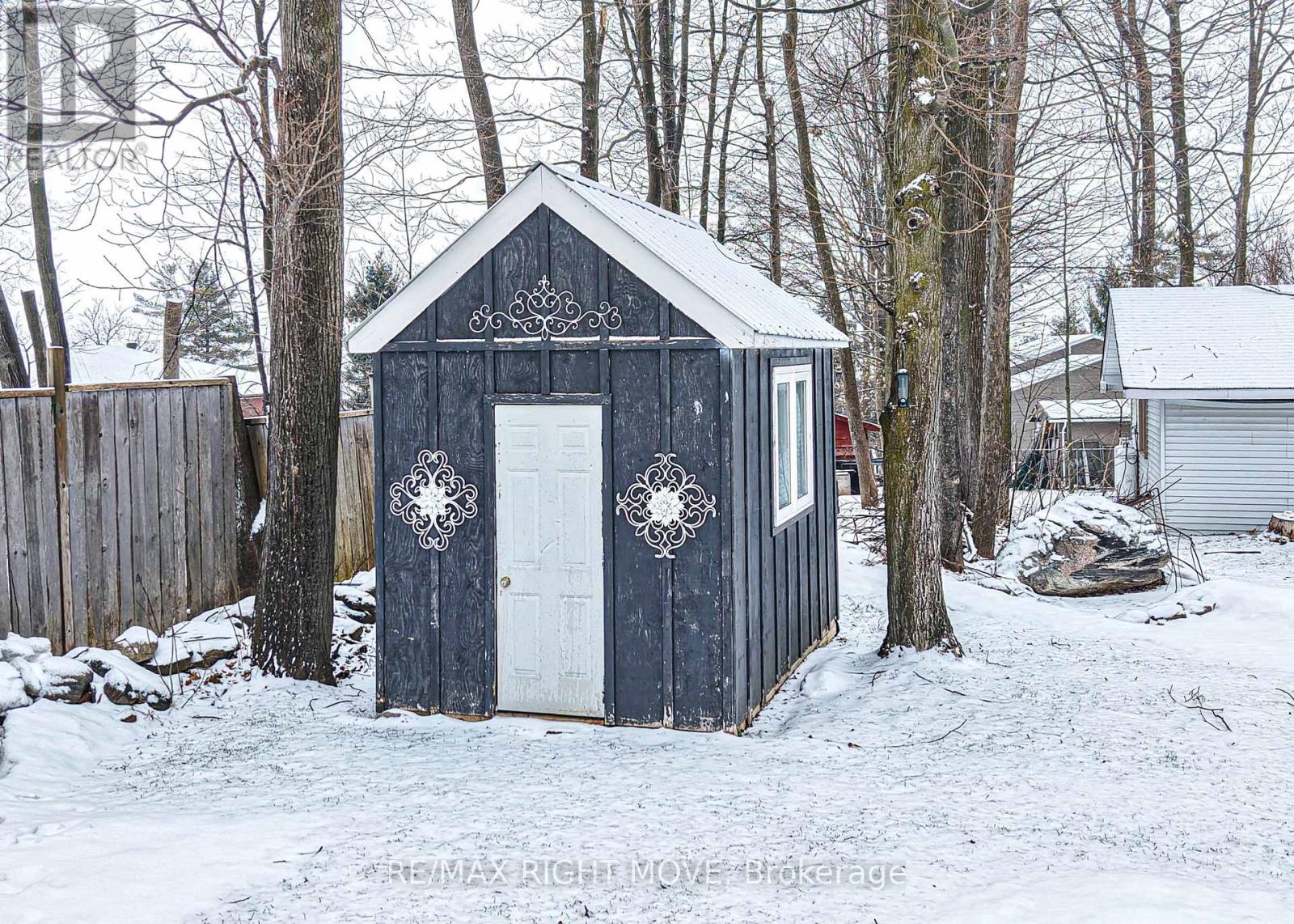 46 Osborne Street, Tay, Ontario  L0K 2A0 - Photo 10 - S12907660