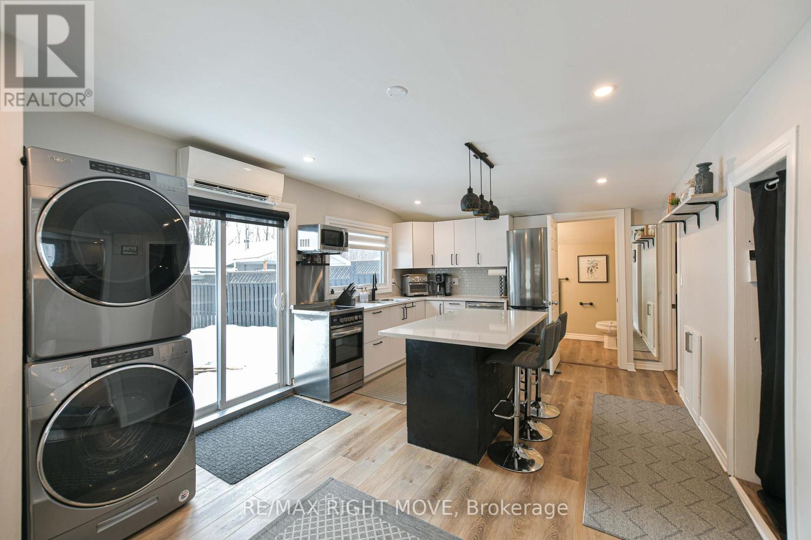 46 Osborne Street, Tay, Ontario  L0K 2A0 - Photo 21 - S12907660