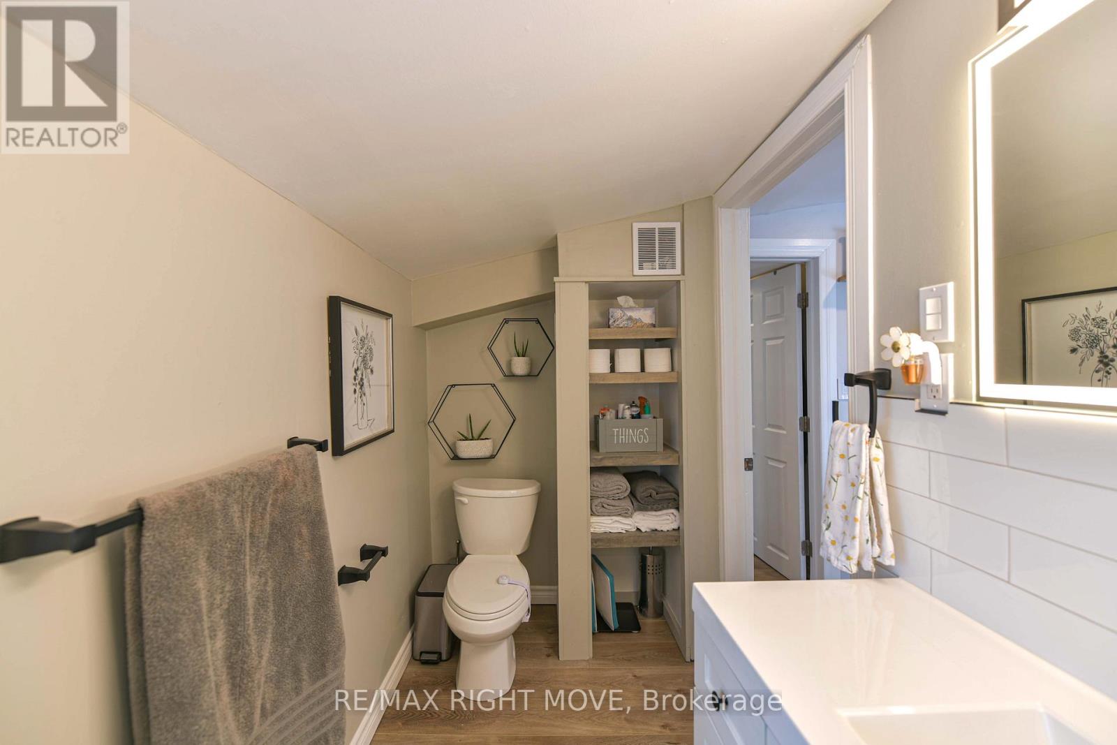 46 Osborne Street, Tay, Ontario  L0K 2A0 - Photo 24 - S12907660